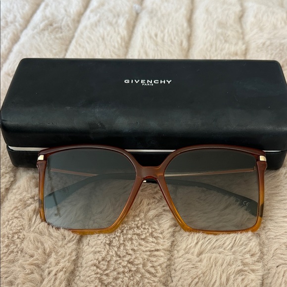 Givenchy Amber Gradient Sunglasses - Picture 1 of 1